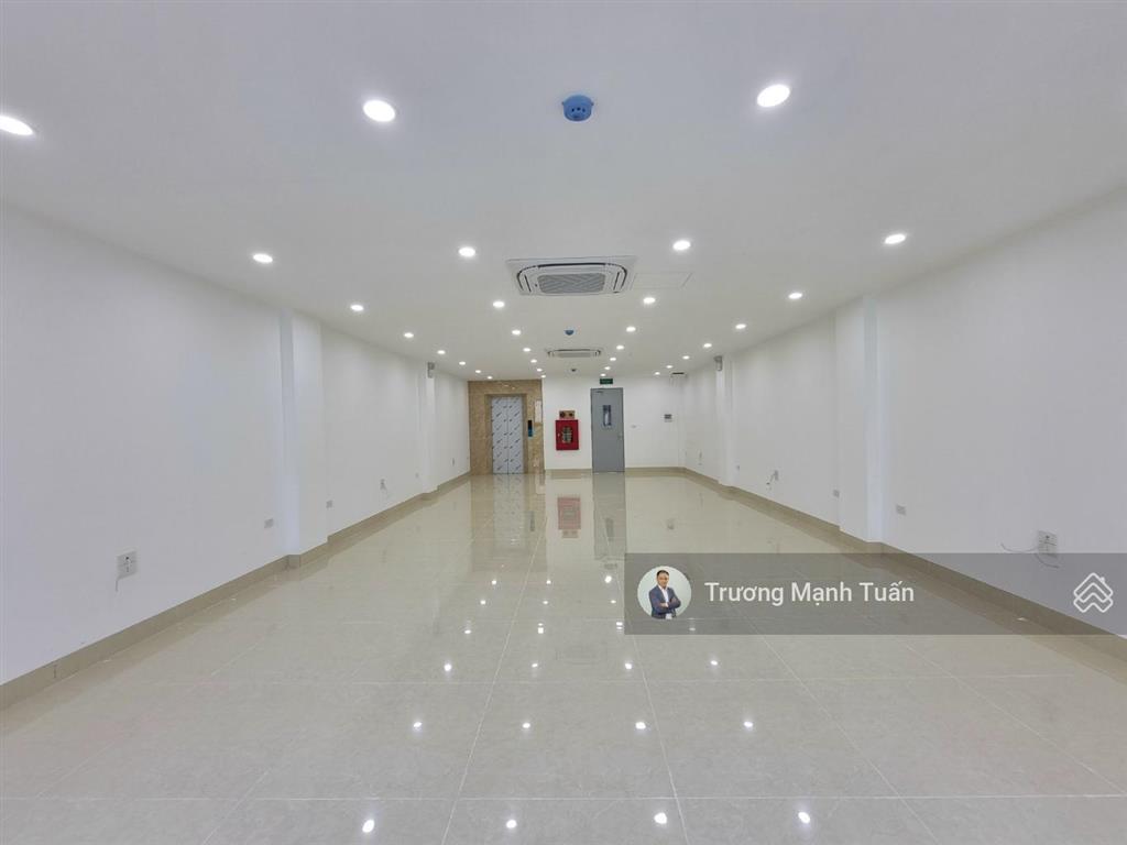 Bán gấp tòa vp 9 tầng mặt phố q thanh xuân  103m2  56 tỷ ( có hầm )