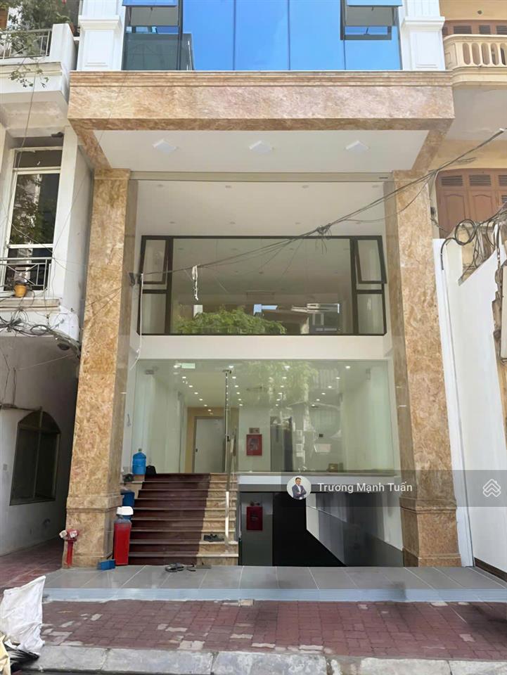 Bán gấp tòa vp 9 tầng mặt phố q thanh xuân  103m2  56 tỷ ( có hầm )