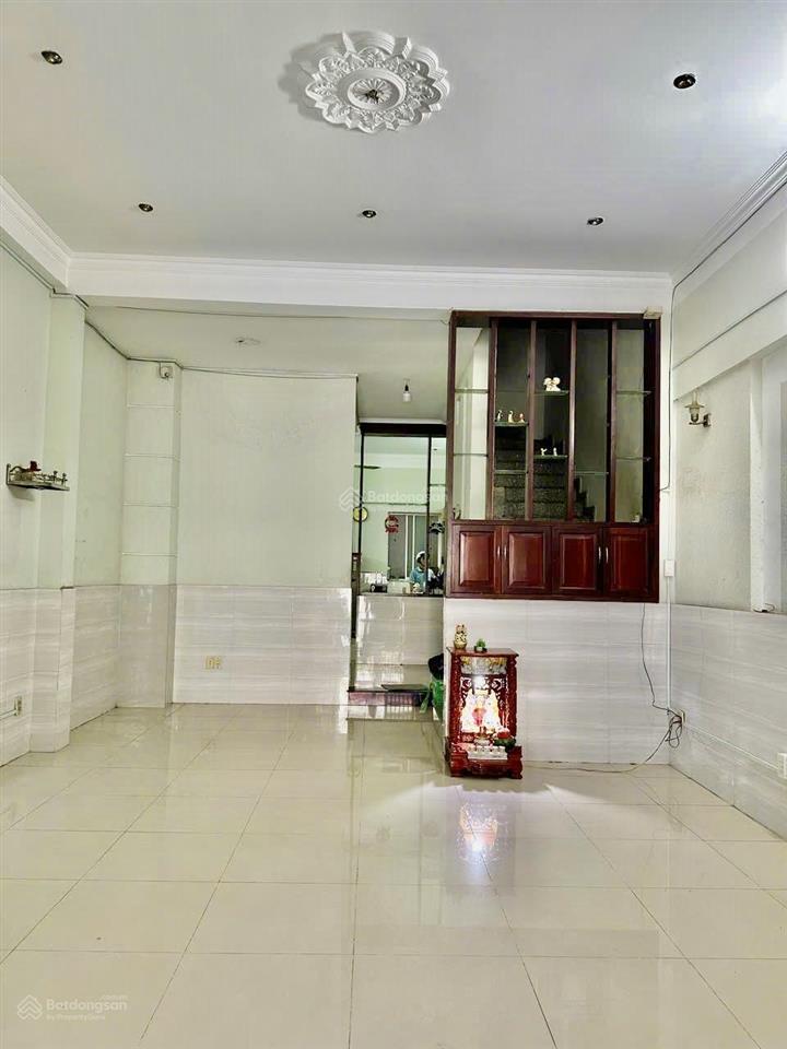Nhà 3 tầng ngang 6m mặt tiền kdc bình hưng