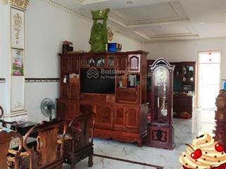 Bán biệt thự 4 tầng có hầm kdc đại phúc bình hưng