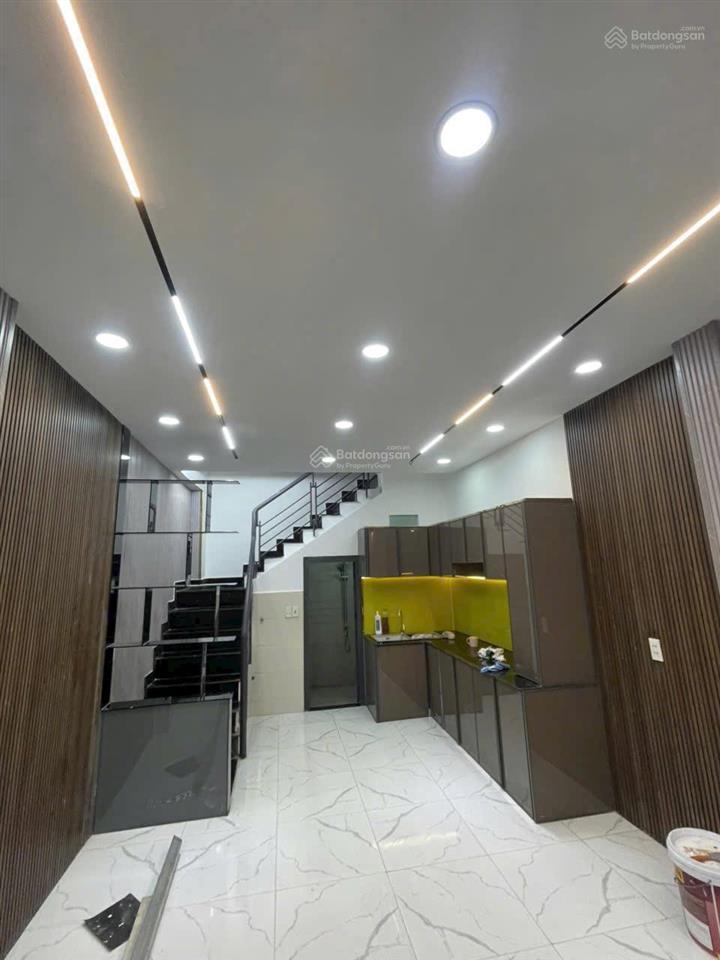 Nhà 2 tầng mới đẹp đường dương bá trạc p. chánh hưng (p1 q8 cũ)