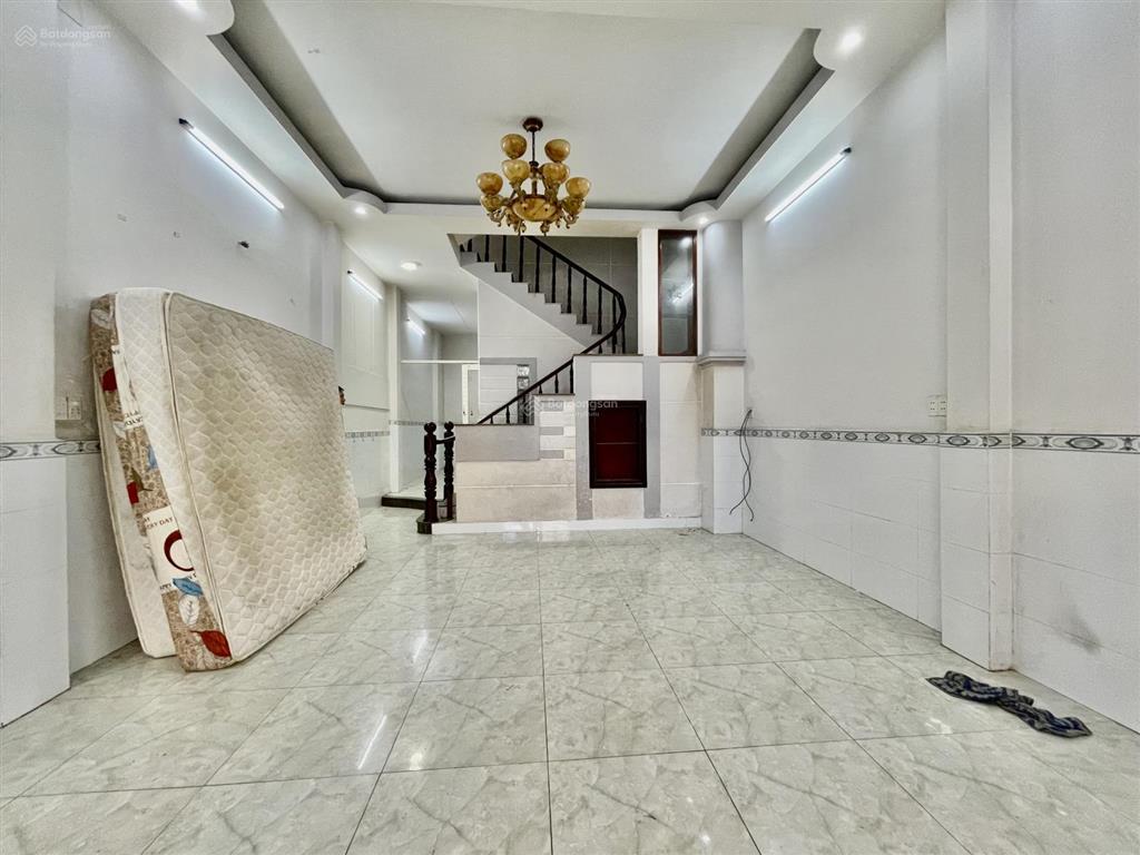 Bán nhà mặt tiền đường kinh doanh ngang 5m khu phạm hùng thông khu cao lỗ phường chánh hưng (p4 q8)