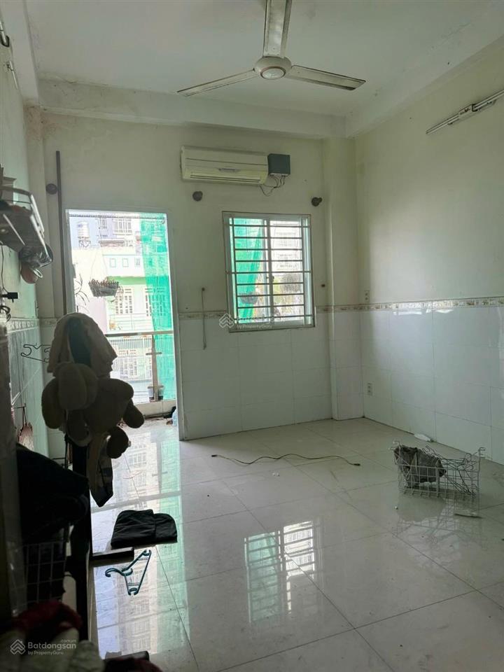 Bán nhà mặt tiền đường kinh doanh sâm uất tạ quang bửu p. chánh hưng ( p2 q8 cũ )