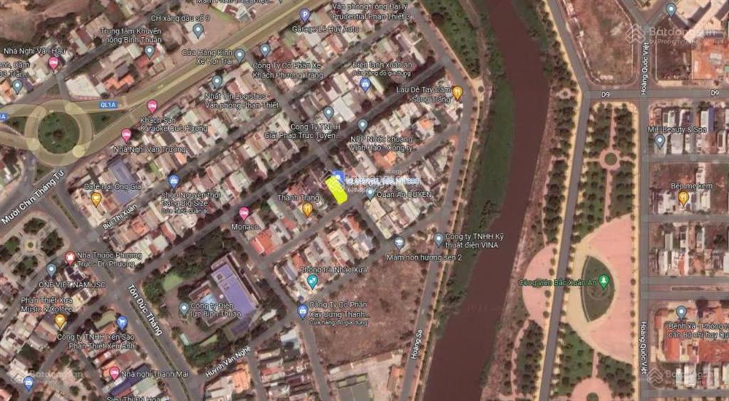 Lô góc 2 mặt tiền. đối diện khu trung tâm thương mại đông xuân an