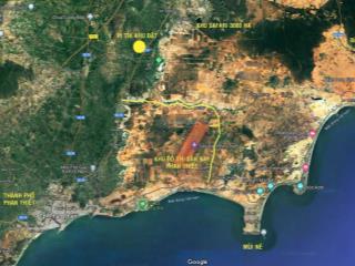 Lô đất ở siêu vip 3 mặt tiền đường cách sân bay phan thiết 5km. toàn bộ 670m2 thổ cư
