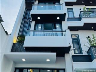 Nhà 3,5lầu hxh , đường số 30 , phường 6 , quận  gv