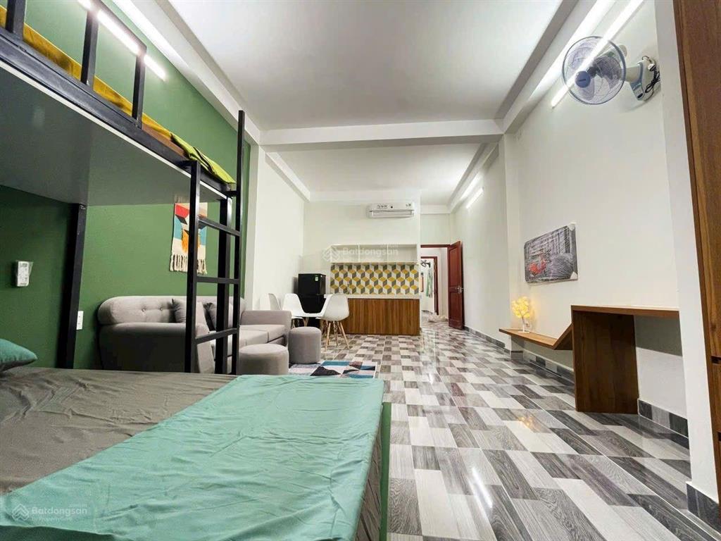 Bán chdv 3,5lầu hxh đường thống nhất, p11, quận  gv