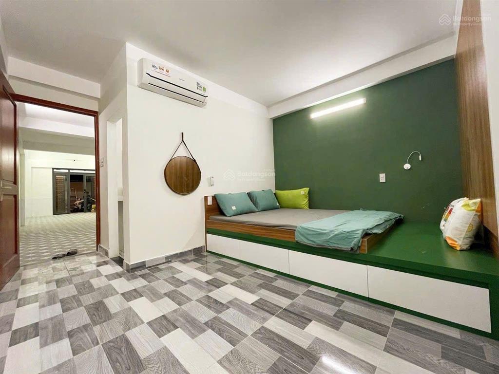 Bán chdv 3,5lầu hxh đường thống nhất, p11, quận  gv