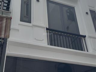 Nhà 3lầu mới hxh đường nguyễn văn nghi , p7 , quận  gv