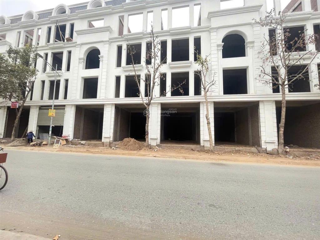 Bán nhà 4 tầng tại kđt phúc thành 3 thị xã mỹ hào hưng yên