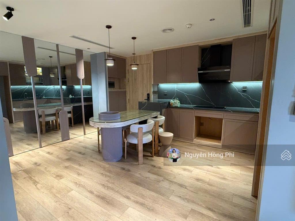 Chính chủ gửi bán ch 106m le grand jardin sài đồng giá 7,3 tỷ bao thuế phí sang sổ view thoáng