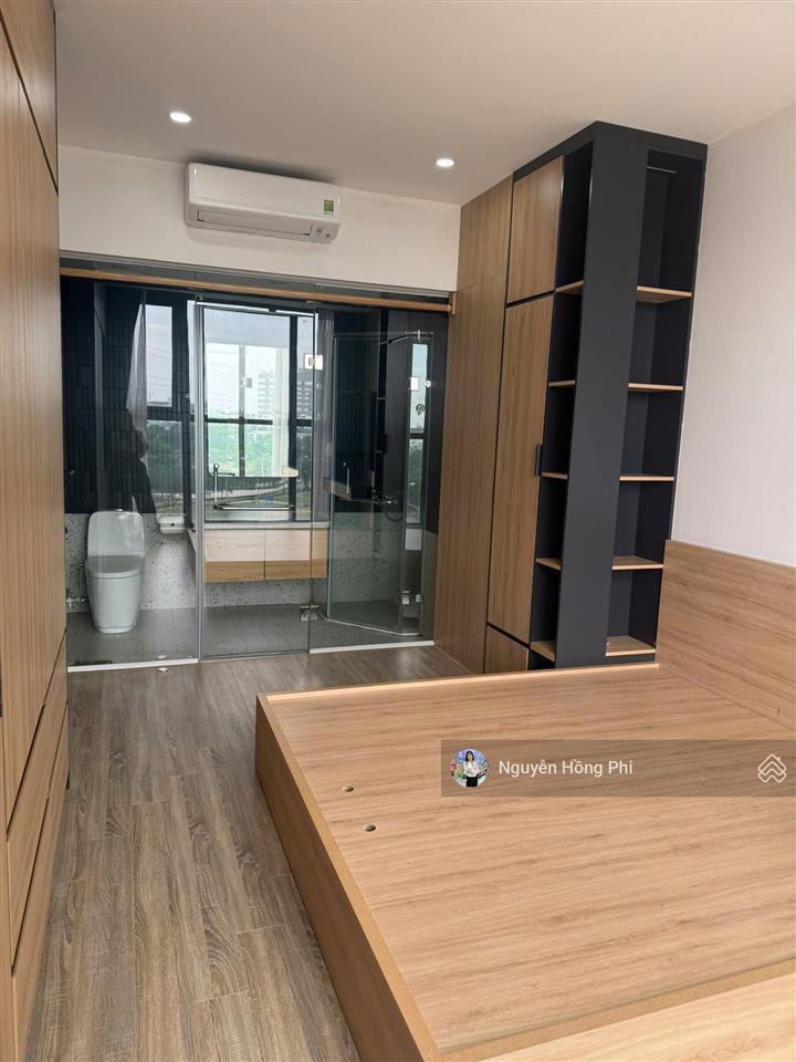 Chính chủ bán ch 85m2 view hồ sài đồng, cạnh vinhomes giá 7 tỷ bao thuế phí, sẵn sổ, hỗ trợ vay