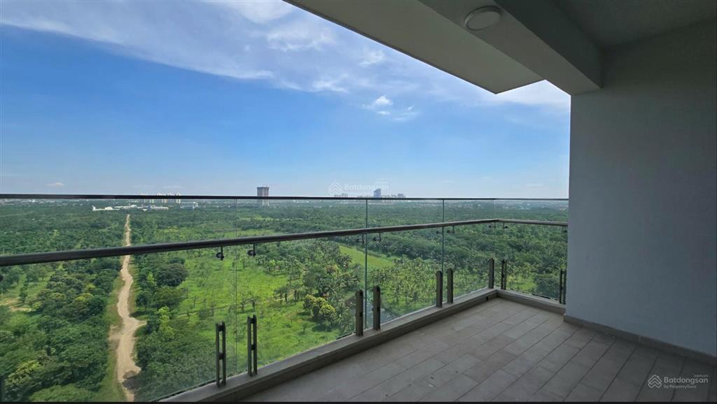 Siêu hiếm! bán 174m park 2 view gofl tầng trung đã hoàn thiện trần, sàn