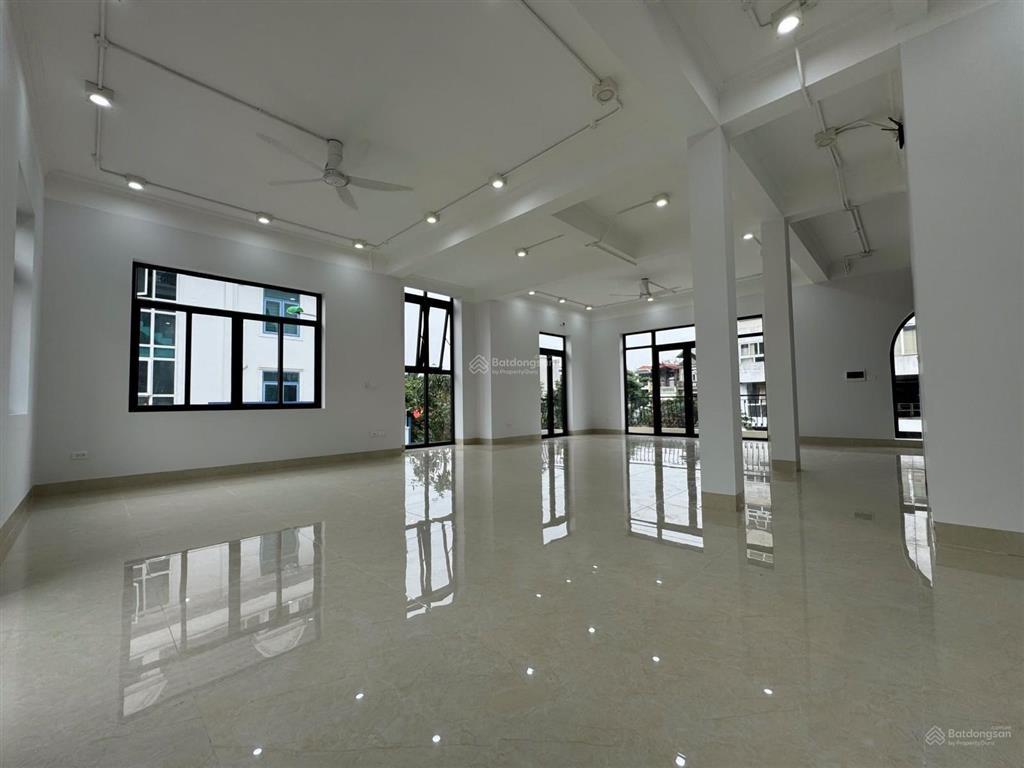 Biệt thự đại mỗ  nam từ liêm cũ, lô góc, 207m, 3mt 40m, nhà đẹp đẳng cấp, ở ngay, 6x tỷ