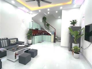 Bán nhà quốc tử giám, ngõ thông, ô tô đỗ gần, nhà đẹp ở ngay, 51m2, 4 tầng, giá 9 tỷ