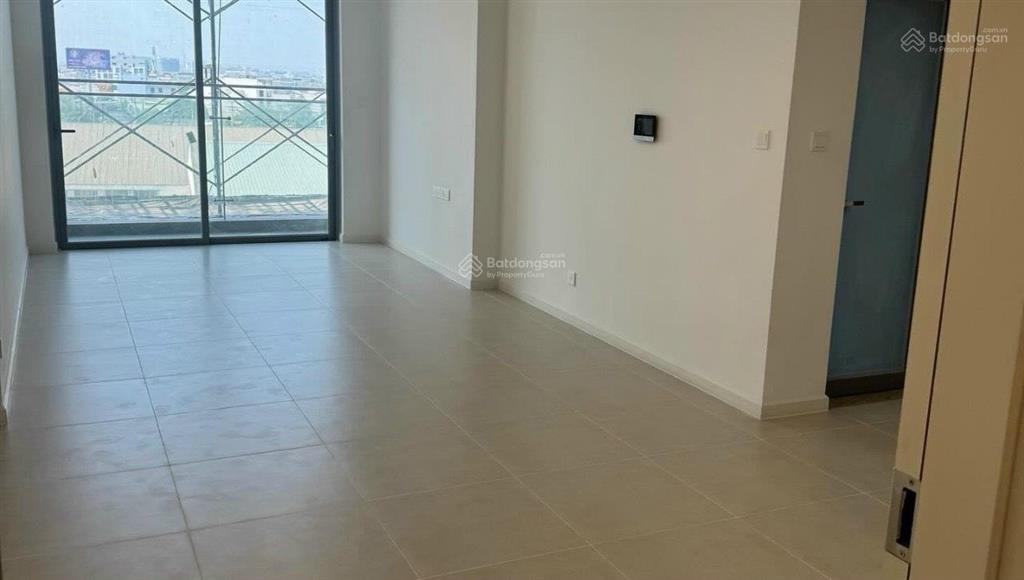 Bán căn 3pn  dt 106m2 view lm 81, sông sg tầng 20 giá 7tỷ350 all in. xem nhà 24/7