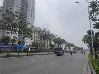 Bán chung cư tòa ct2a văn phòng quốc hội, mỹ đình, full nội thất, dt 116 m2, 3 ngủ 2wc, nhỉnh 6 tỷ
