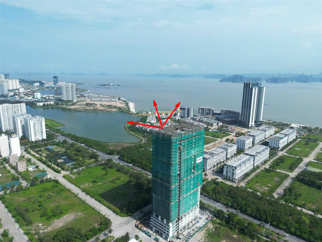 Ngợp bank bán gấp căn hoa hậu chung cư icon 40 hạ long studio mã 04 hướng đông nam tầng trên 30