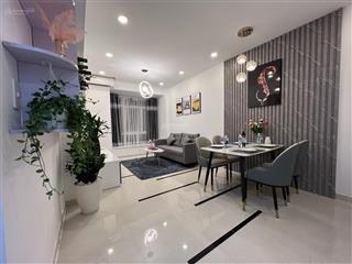 Bán căn hộ sky garden 3  phú mỹ hưng. giá chỉ 4.7 tỷ. nhà mới 100%.  0909 332 *** mr. lộc