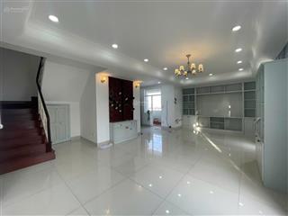 Bán ch penthouse sky garden 3, 14.5 tỷ, 224m2, 3pn, 3wc, hcm