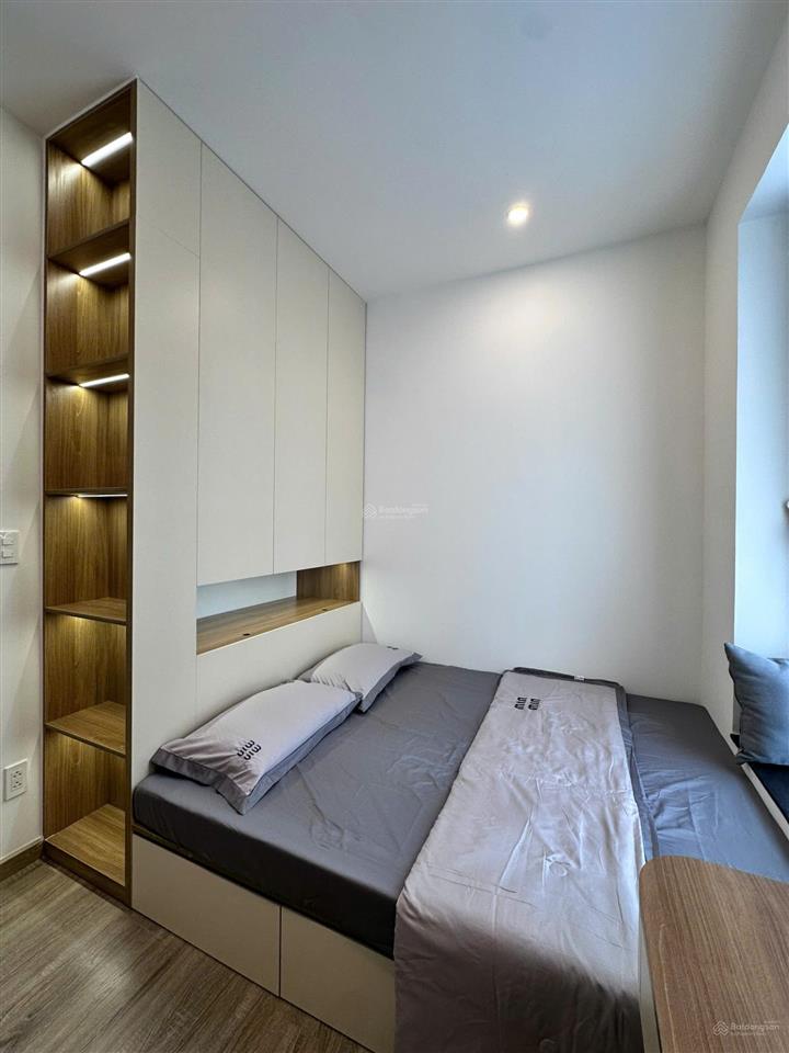 Bán căn hộ sky garden 1, có hđt 21tr/tháng. 3 phòng ngủ 2 toilet. giá 6.3 tỷ