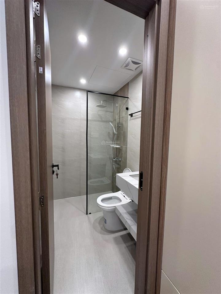 Bán căn hộ sky garden 1, có hđt 21tr/tháng. 3 phòng ngủ 2 toilet. giá 6.3 tỷ