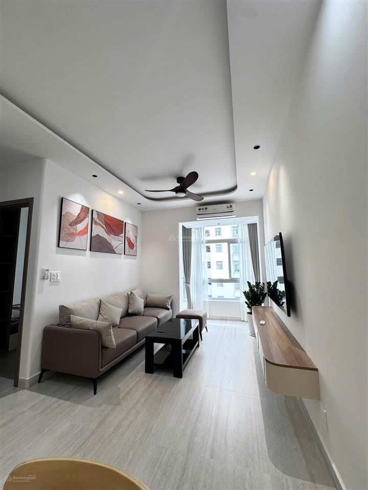 Bán căn hộ sky garden 1, có hđt 21tr/tháng. 3 phòng ngủ 2 toilet. giá 6.3 tỷ