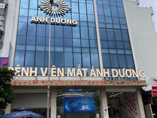 Chủ cần bán gấp toà văn phòng mặt phố phú diễn dt 180m2 x mt 10m, 9 tầng có hầm, lô góc 3 thoáng