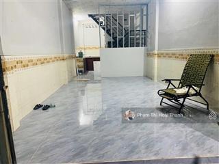 Nhà 2 tầng 40m2, gần suối tiên, chỉ 2.5 tỷ, sổ hồng riêng