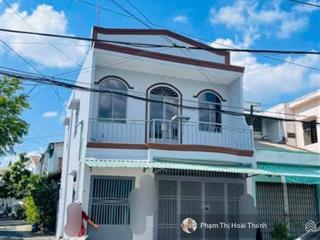 Hot! cho thuê nhà căn góc 2 tầng ngay khu kiến thiết, 80m2, ngang 5.5m, chỉ 10tr/th cọc 1 tháng