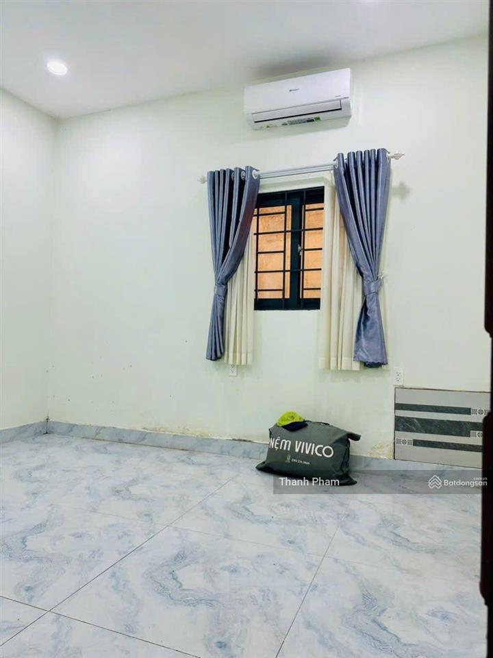 Thơm! 2 tầng  90m2  ngang 5m  gần lê văn việt  chợ nhỏ chỉ 5,25 tỷ