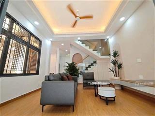 Gấp bán, hạ sâu 300tr  đã đến lúc chốt  nhà 3 tầng  80m2  ngang 6m  chỉ 7.5 tỷ