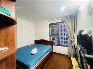 Bán căn hộ chung cư 2 ngủ kdt việt hưng, 75m2.  0949 849 ***