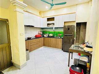 Bán gấp nhà phố minh khai diện tích 45m2 4 tầng đẹp ở luôn chỉ hơn 8 tỷ...0773 281 ***.