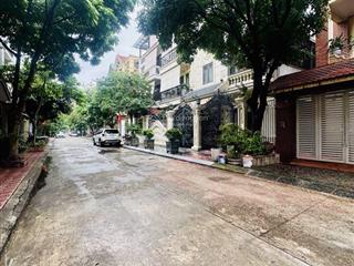 Chính chủ bán lô đất phố tây trà diện tích 68m2 ô tô vào đất .giá tốt 0773 281 ***.