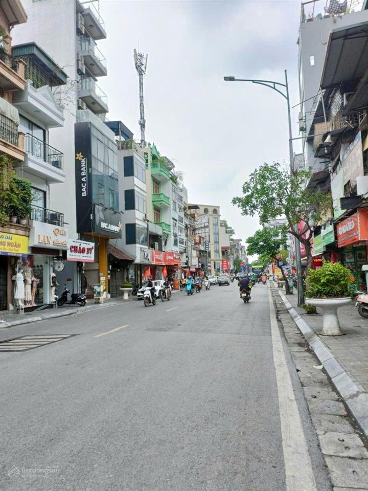 Bán nhà mặt phố tại bạch mai, hai bà trưng, hà nội, giá cực chất 63,9 tỷ, 142 m2