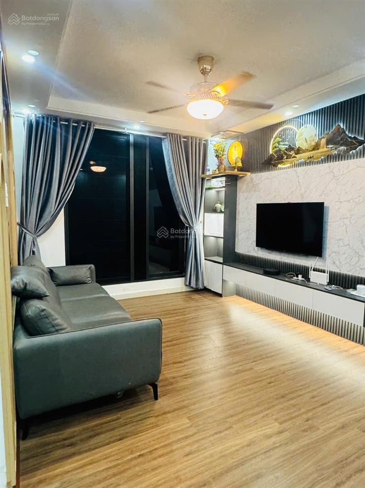 Cho thuê chung cư 3pn giá 7,5tr  0813 733 ***