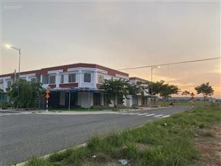 Bán shophouse siêu hot tại sun casa cesun casa central , 172m2 shr nhà hoàn công nh cho vay 70%