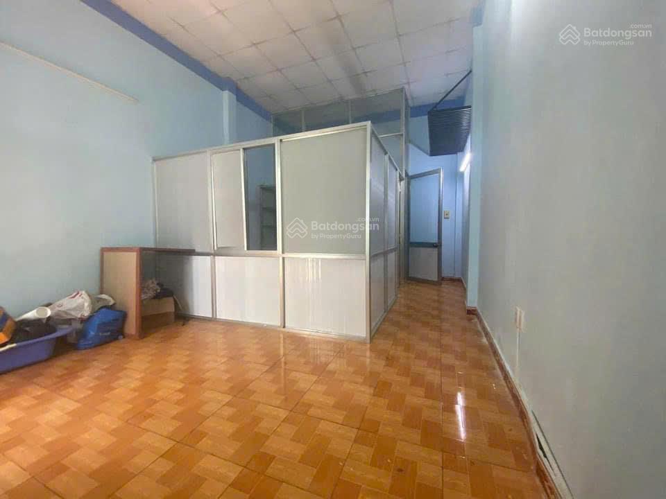 Bán nhà riêng tại lạc long quân, tân bình, 3,8 tỷ, 32m2, hàng hiếm giá siêu hời