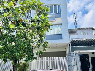 Bán nhà hẻm 778 nguyễn kiệm diện tích 4x19m trệt 3 lầu