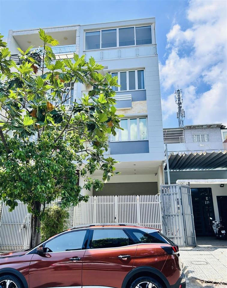 Bán nhà hẻm 778 nguyễn kiệm diện tích 4x19m trệt 3 lầu