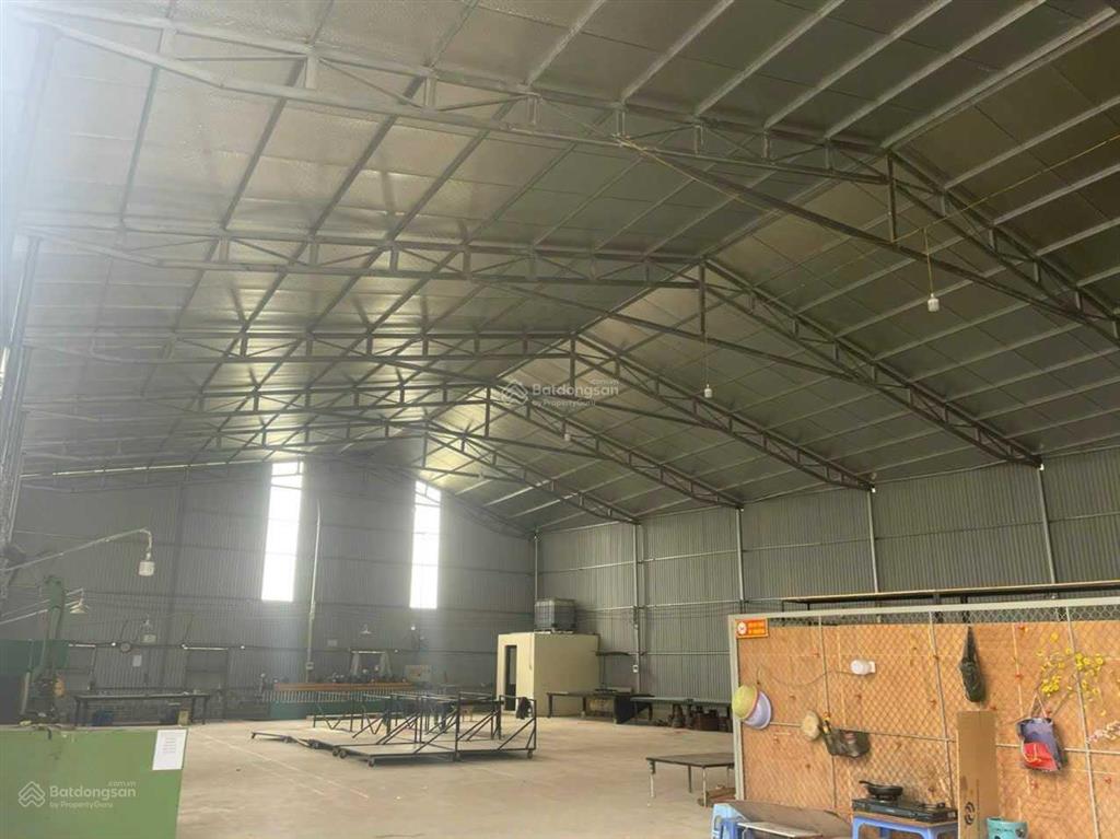 Cho thuê kho xưởng 660m2 xe container đỗ cửa phụng châu, chương mỹ, hà nội