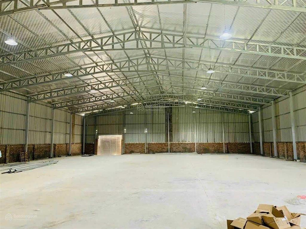 Cho thuê kho xưởng 660m2 xe container đỗ cửa phụng châu, chương mỹ, hà nội