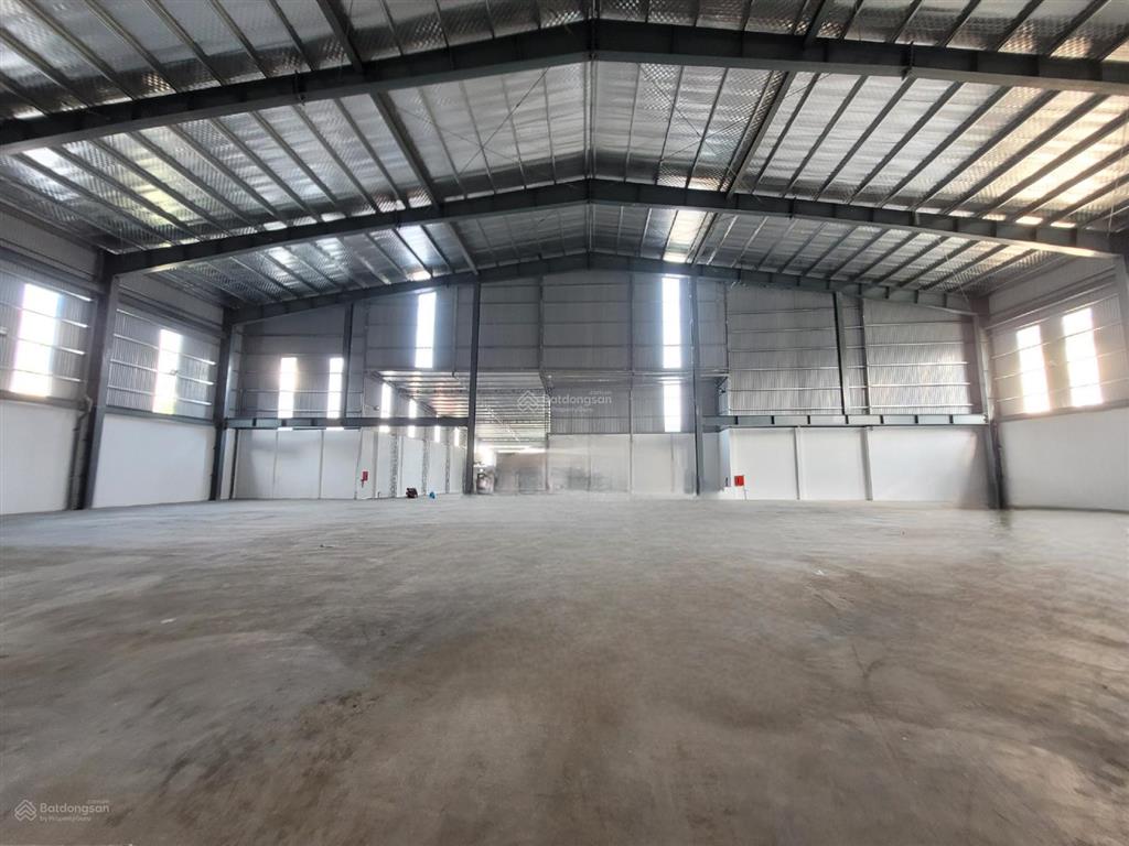 1600m2 xưởng mặt quốc lộ 6, biên giang, xe container vào tận nơi