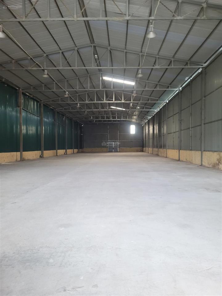 Cho thuê gấp kho xưởng 1200m2, container đỗ cửa tại biên giang, hà đông