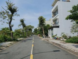 Lô đất đường 49 cl và 55 cl  dt 5x20m  cần bán  khu dân cư đông đúc  thuận tiện mở văn phòng