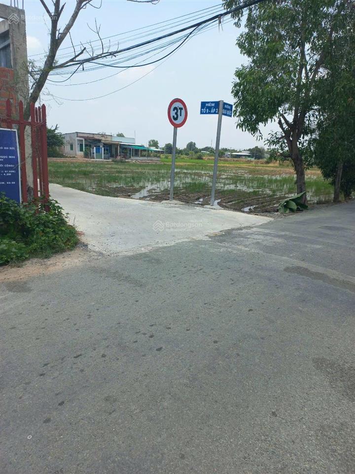 400 m2 đất vườn, đường ô tô, xã qui đức, bình chánh. giá 2 tỷ. chính chủ bán  0931 347 *** lệ
