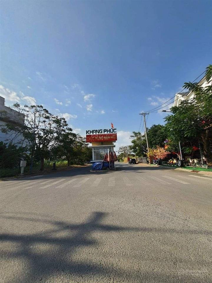 Đất nền kdc phong phú 4 cạnh ngay lovera park 5x20m, 8x18m, 8x20m và nền góc.  em tú xem