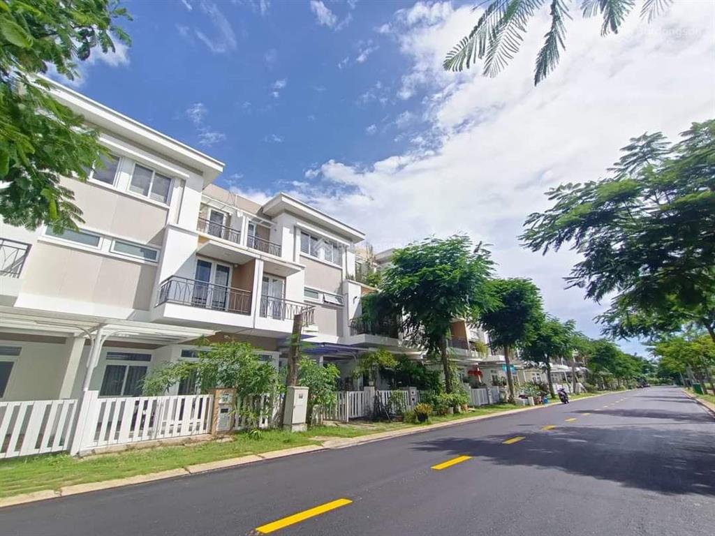 Cập nhật nhà phố lovera park, 75  80  105m2. giá từ 7.2 tỷ, shr.  em tú xem nhà