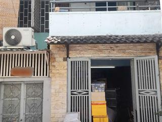 Cho thuê nhà nguyên căn sạch đẹp.ngay trung tâm đường lạc long quân và trần văn quang